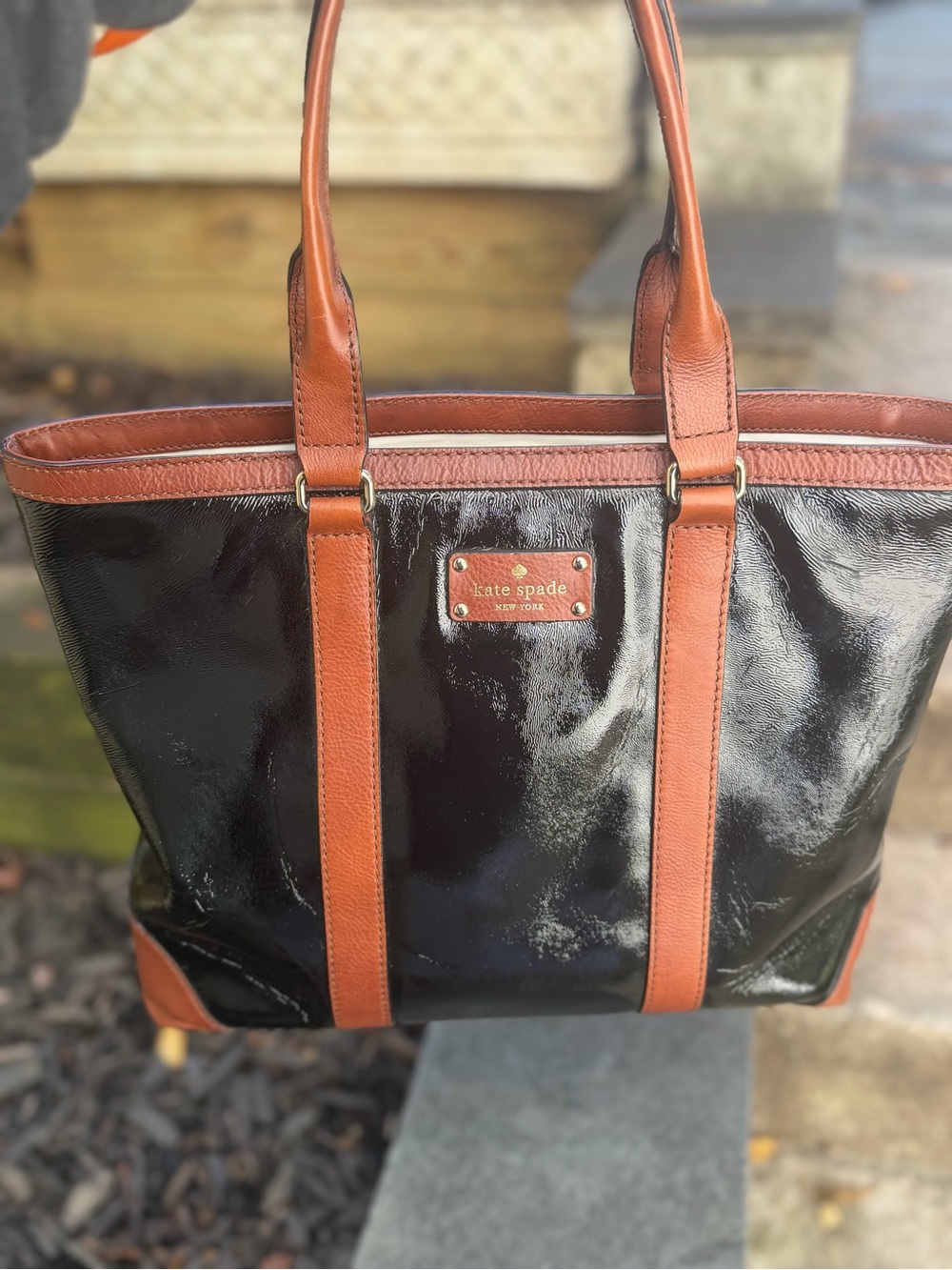 Gorgeous large vintage kate spade Black and Brown Leather-Trim Patent Tote- rare